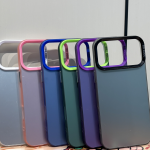 Funda de teléfono con acabado plateado cromado - Vista miniatura 3