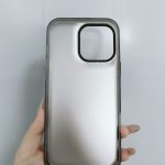 Funda de teléfono con acabado plateado cromado - Vista miniatura 2
