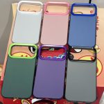 Funda de teléfono con acabado plateado cromado - Vista miniatura 5